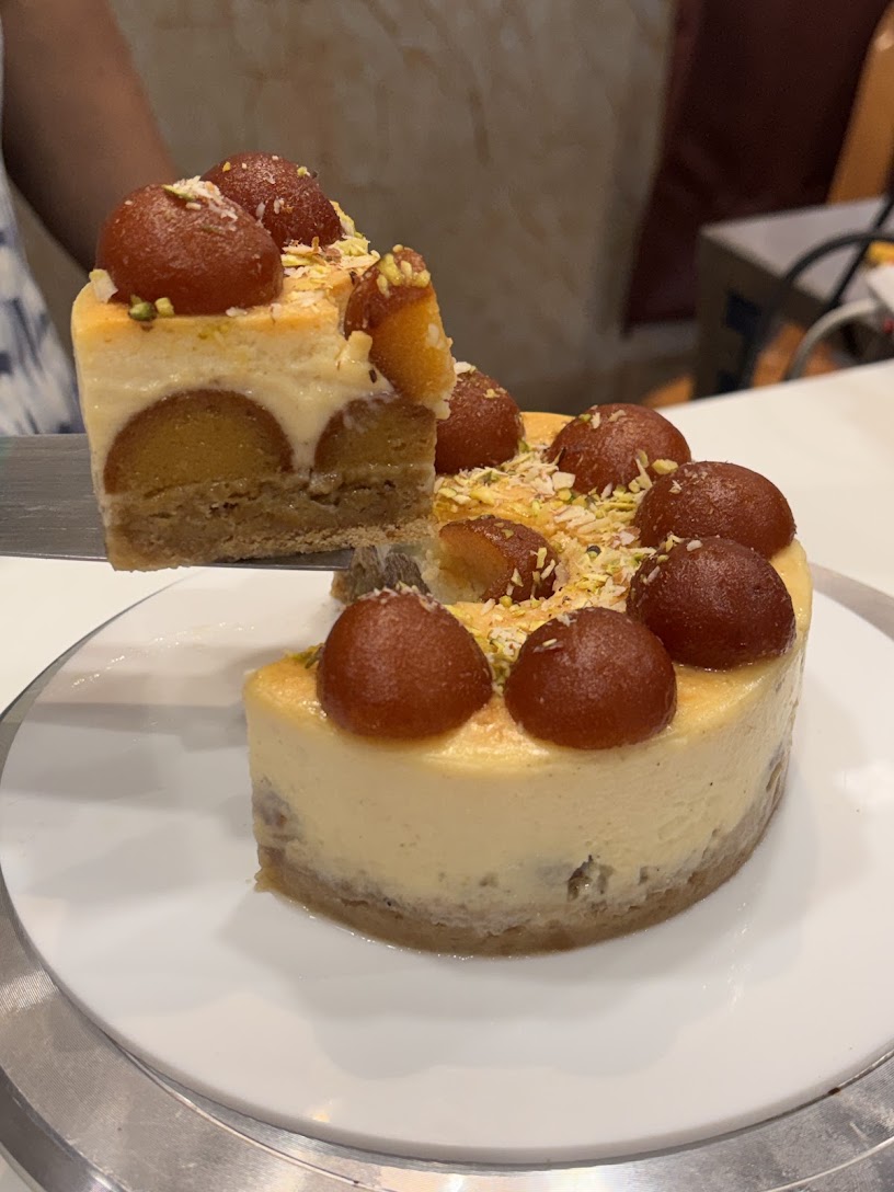 Gulab Cheesecake cakes